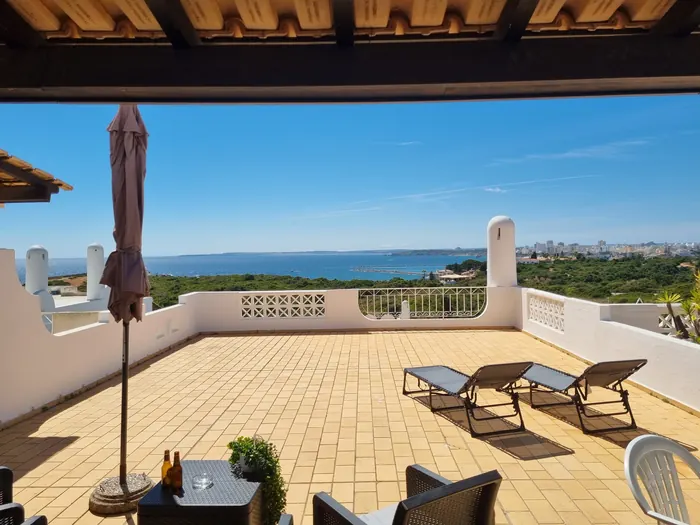 Gaivota Nest | Blue Ocean View — terraço